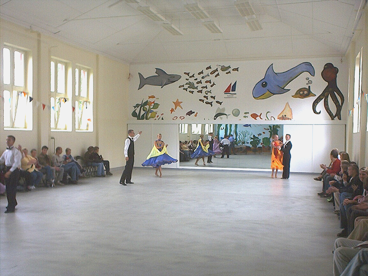 Sporthalle
